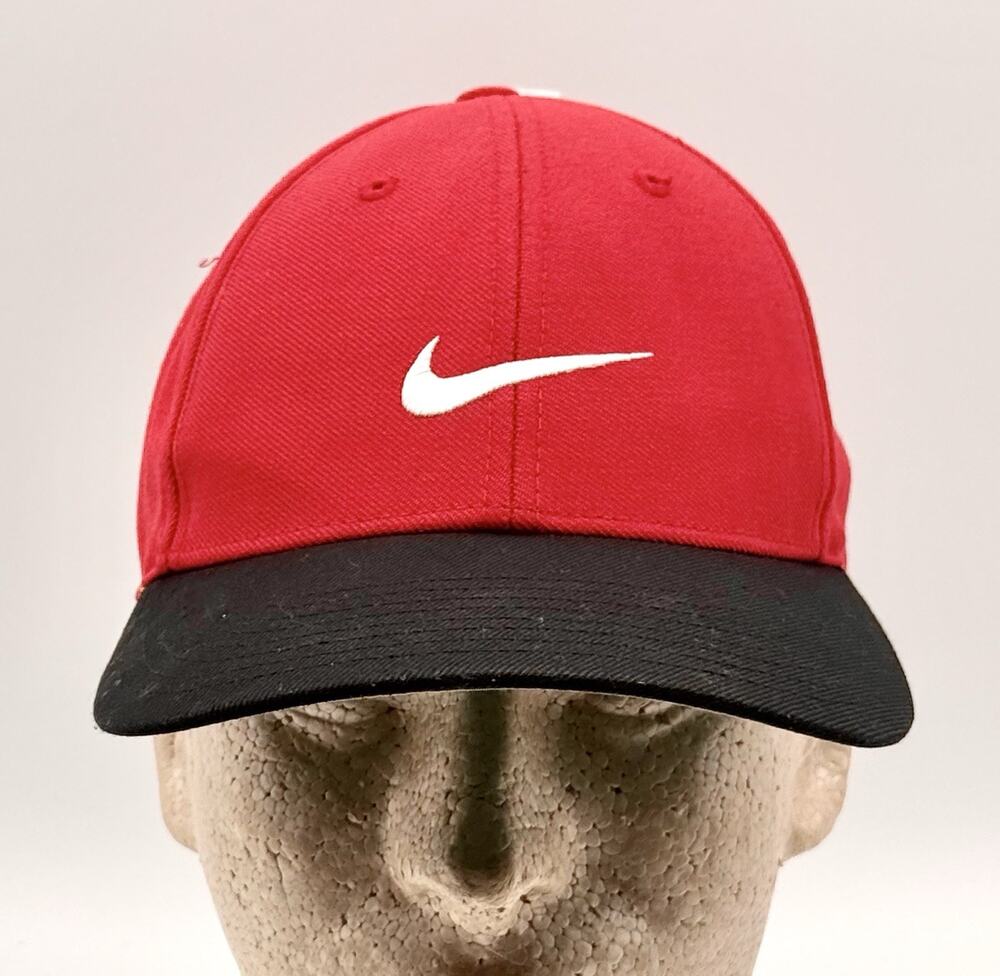 Vintage 2001 Nike Classic Pro Center Swoosh Fitted Hat Cap Red Black 7 1/8